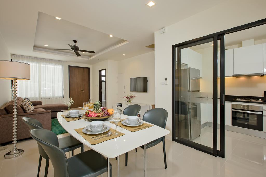 Laguna Townhome Bangtao Phuket Bagian luar foto
