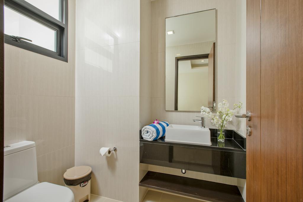 Laguna Townhome Bangtao Phuket Bagian luar foto